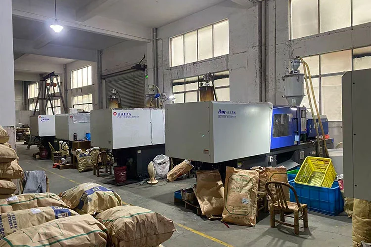 Injection Modling Machine
